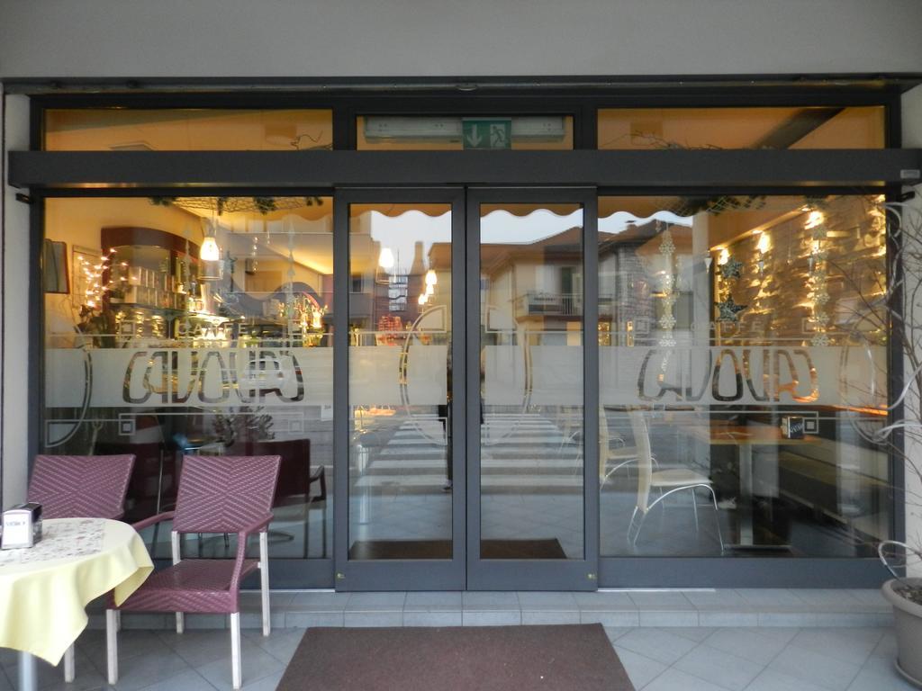 Locanda Trattoria Caffe Cavour Cittadella Exteriör bild