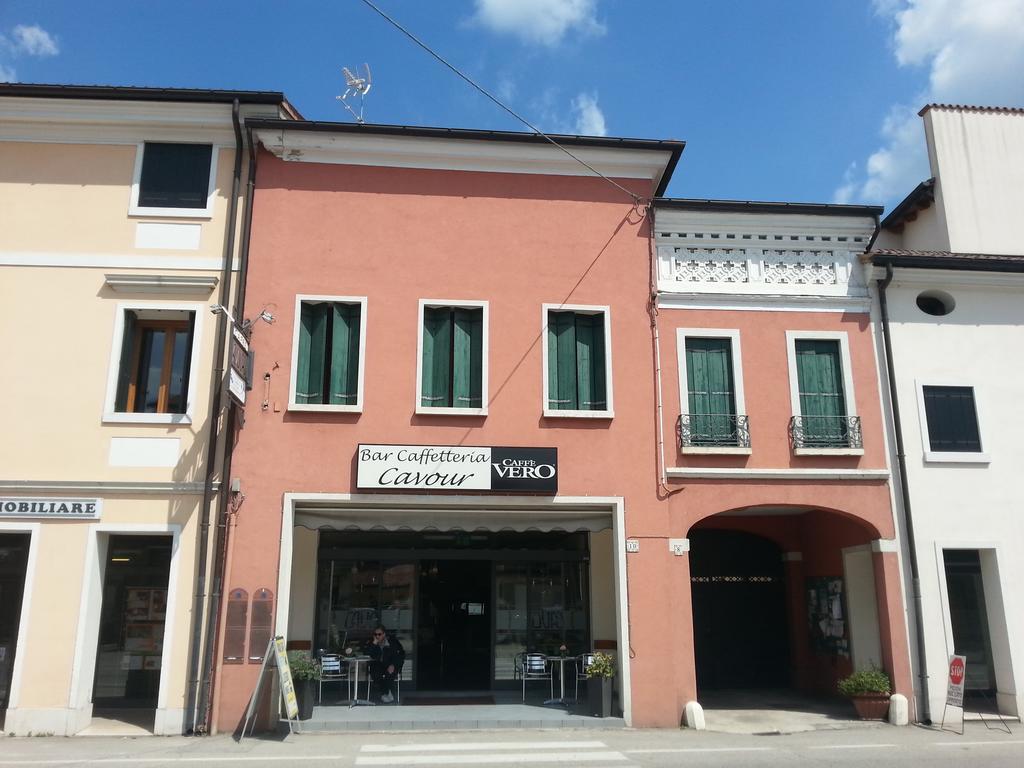 Locanda Trattoria Caffe Cavour Cittadella Exteriör bild
